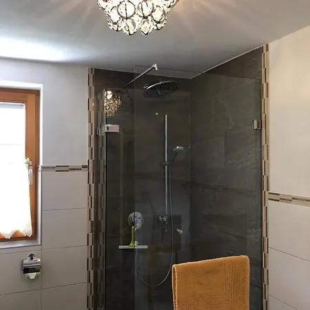 صن شاين بروك أم زيلر Bruck am Ziller